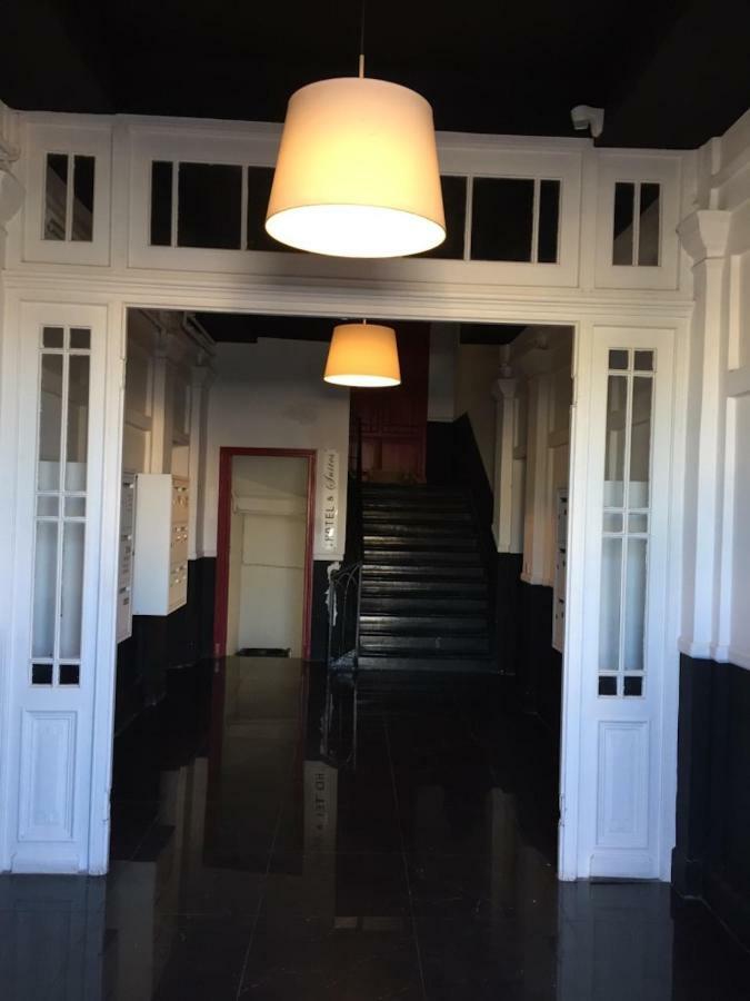 Apartment On Place Massena Nizza Kültér fotó