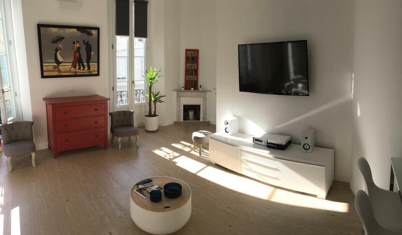 Apartment On Place Massena Nizza Kültér fotó